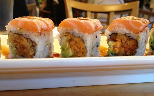 New Tokyo Sushi Restaurant, Chicago IL