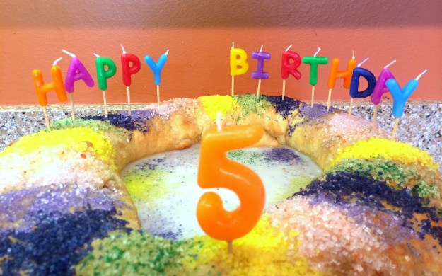 Mam Papaul's Mardi Gras King Cake